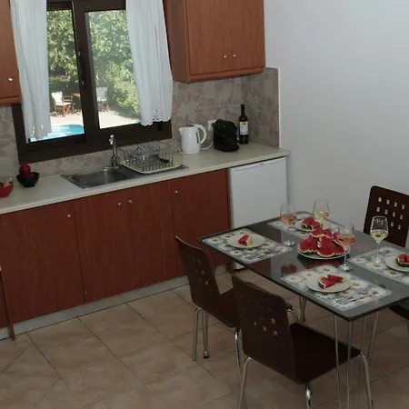 Elena's Summer House